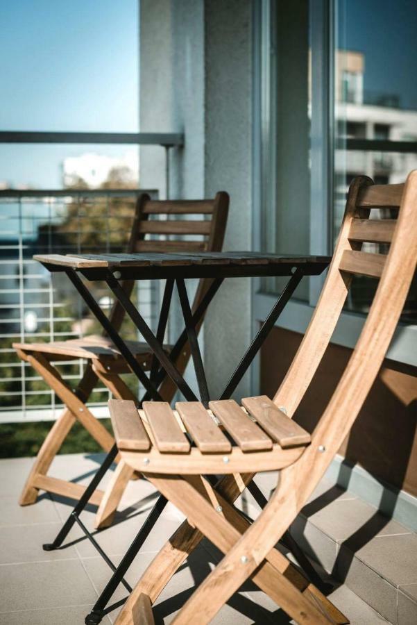 וילנה New Apartament Very Close To The City Centre מראה חיצוני תמונה